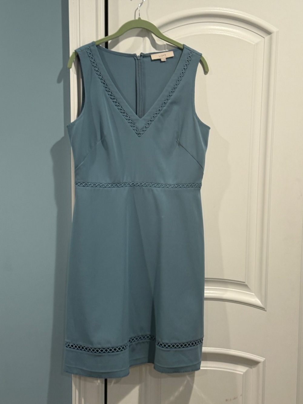 LOFT Dusty Blue V-Neck Sleeveless Sheath Dress